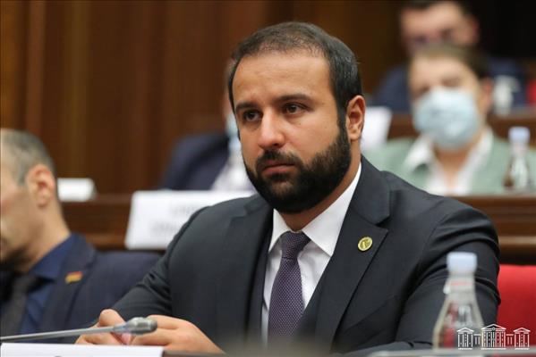 Արդյո՞ք հաջորդ «sms ստացող» ՔՊ-ականը Հայկ Սարգսյանն է. «Ժողովուրդ»  